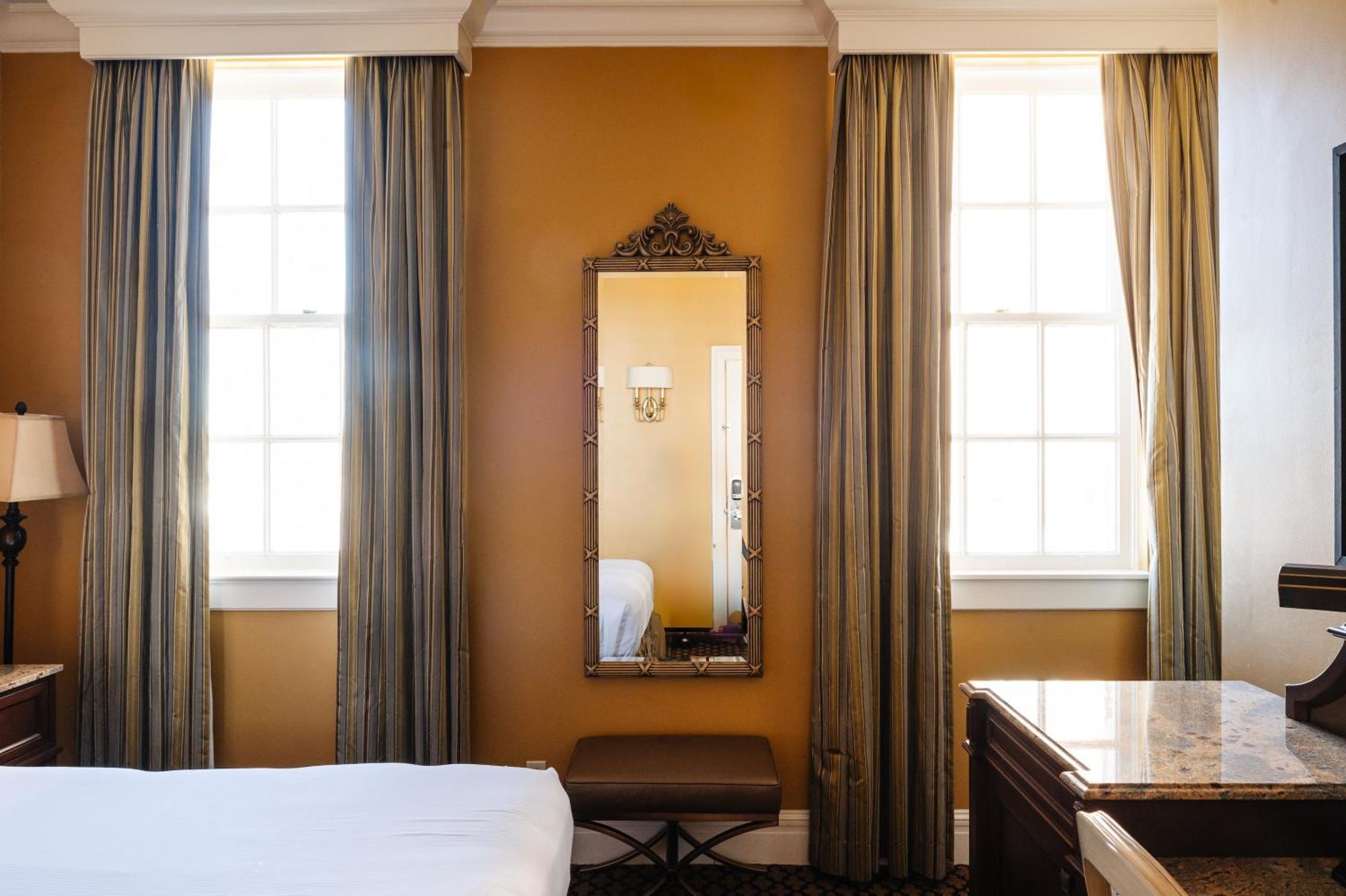 The Lafayette New Orleans By Kasa Otel Oda fotoğraf