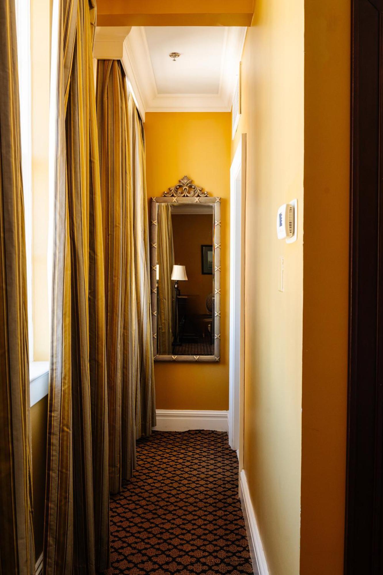 The Lafayette New Orleans By Kasa Otel Oda fotoğraf
