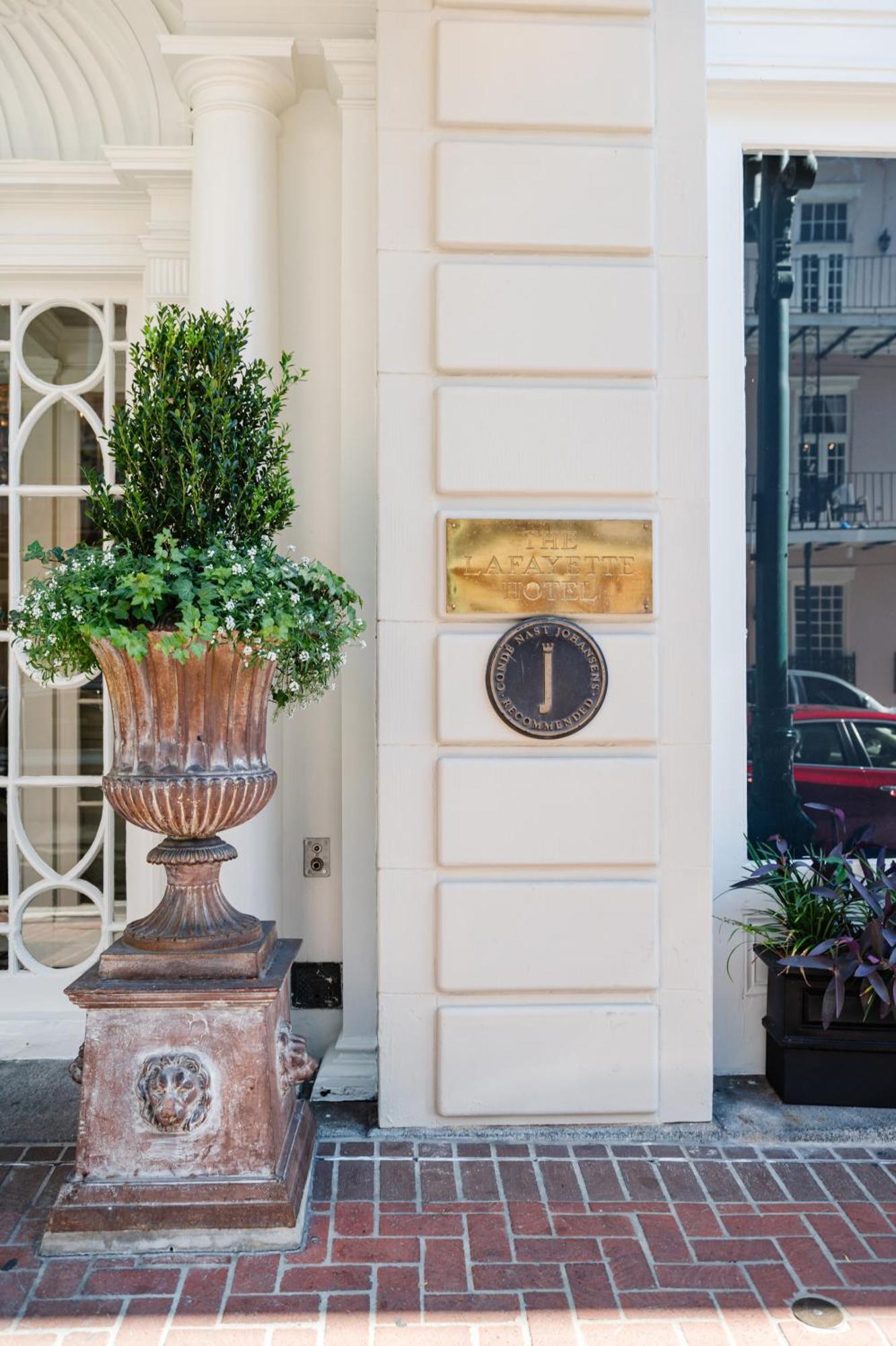 The Lafayette New Orleans By Kasa Otel Dış mekan fotoğraf