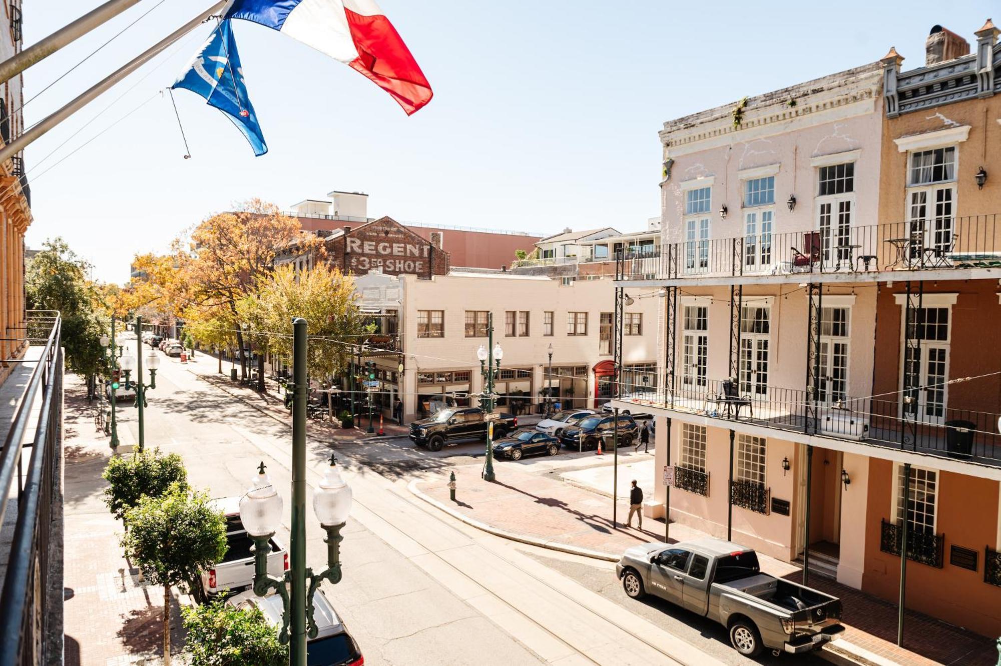 The Lafayette New Orleans By Kasa Otel Dış mekan fotoğraf