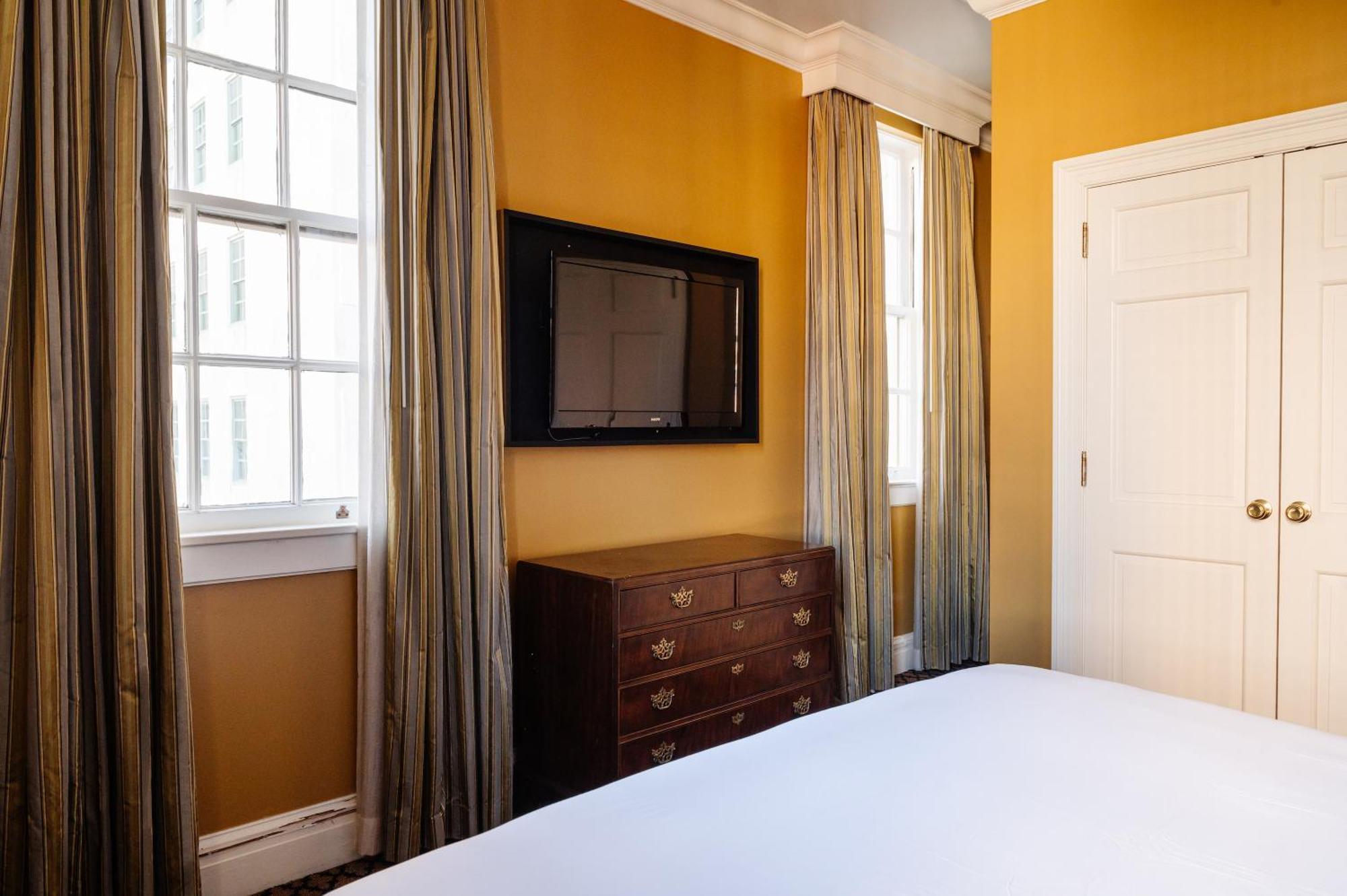 The Lafayette New Orleans By Kasa Otel Oda fotoğraf