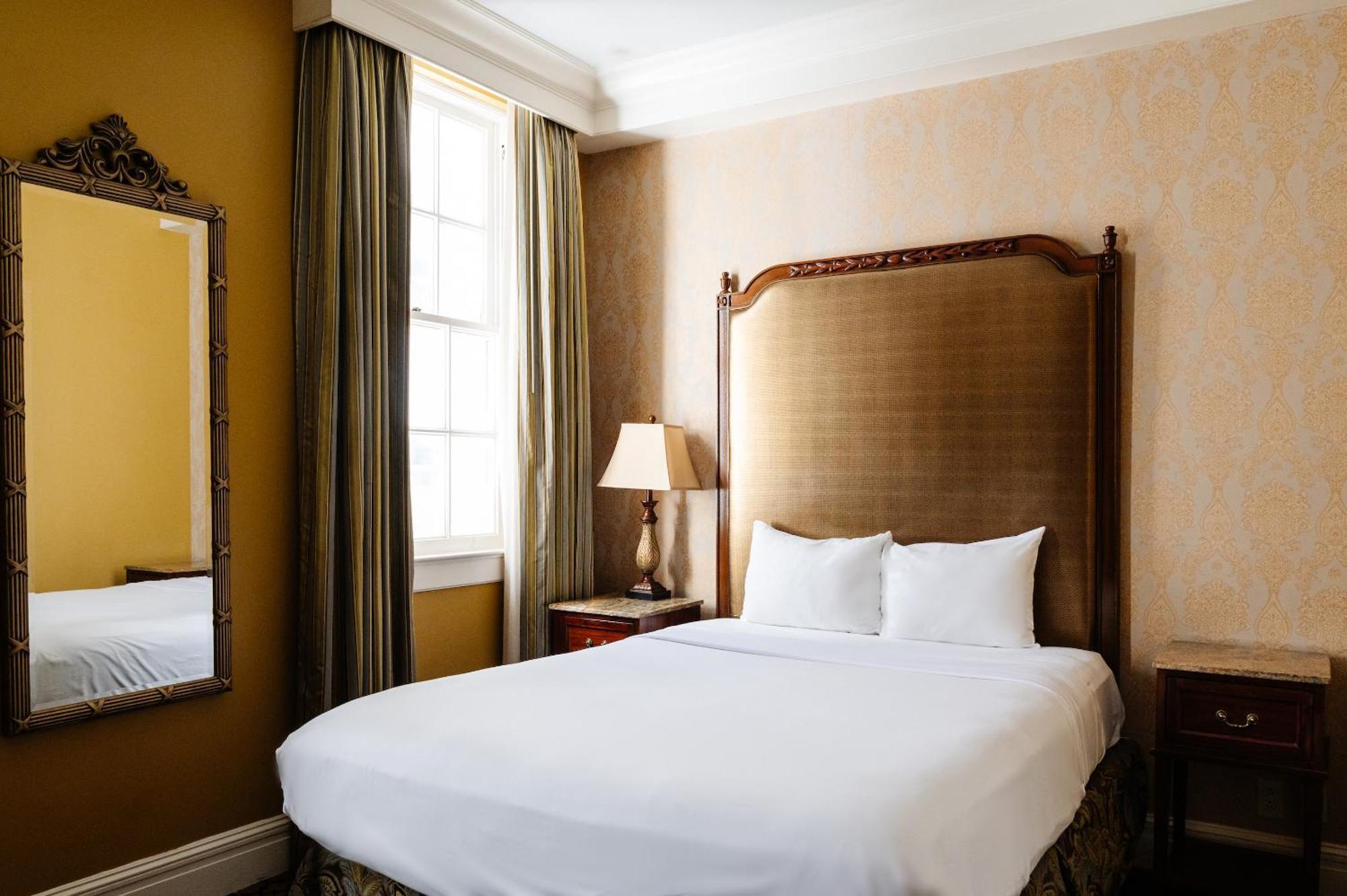 The Lafayette New Orleans By Kasa Otel Dış mekan fotoğraf